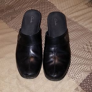 Clarks Womens dress shoes size 9